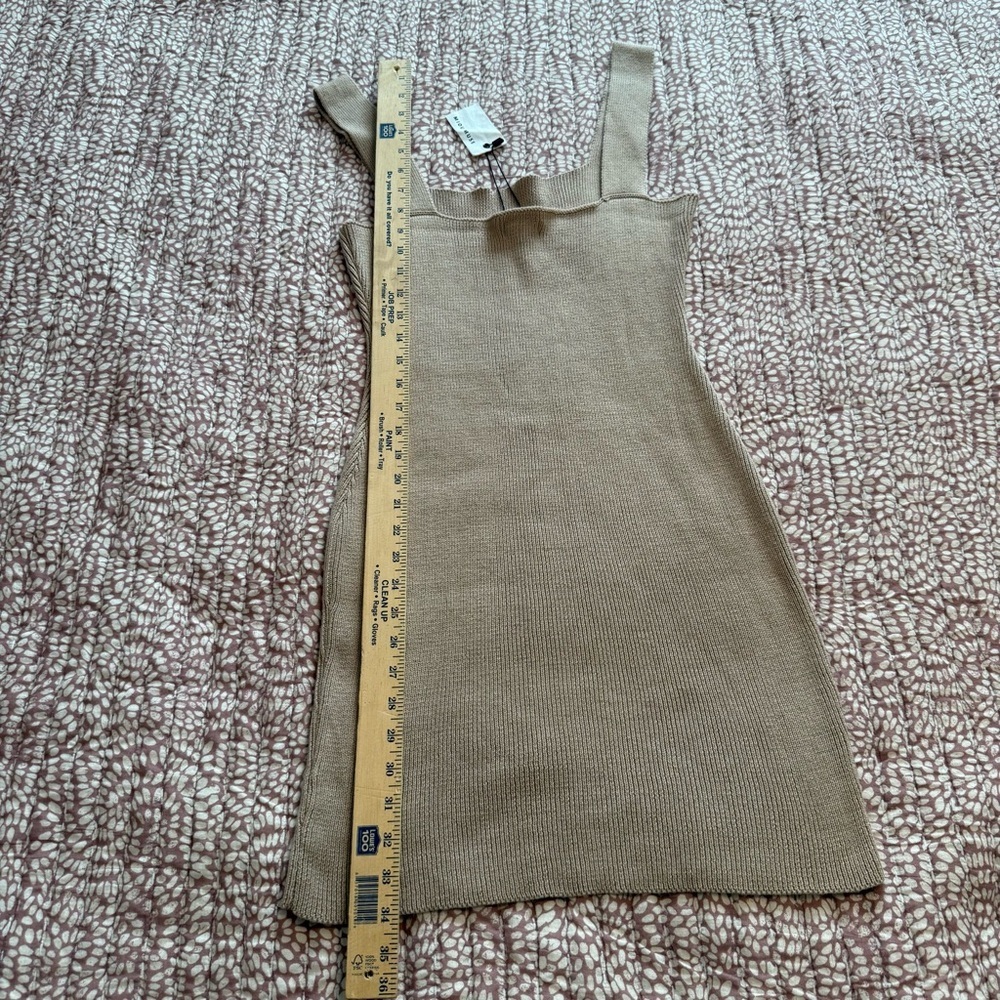 Elegant Tan Knit Mini Dress - Picture 7 of 8